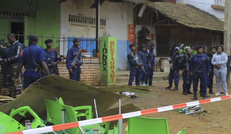 After suicide bombing, Congo officials fear more attacks