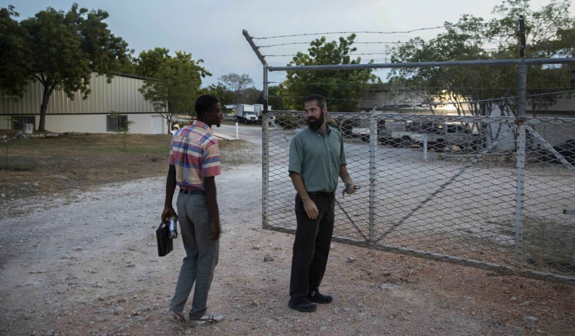 All from U.S. missionary group freed in Haiti, police say