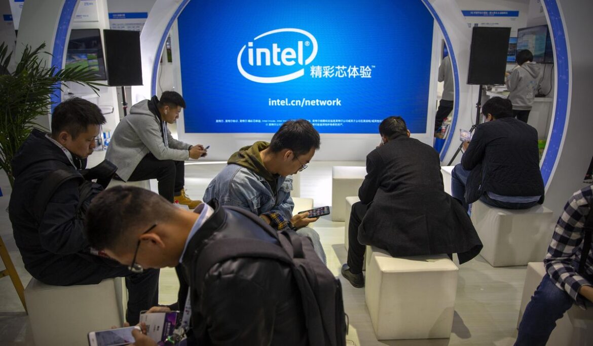 Intel Corp. apologizes for asking suppliers to avoid Xinjiang