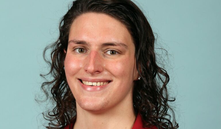 Lia Thomas’ record smashing requires NCAA to intervene, Swimming World editor John Lohn says