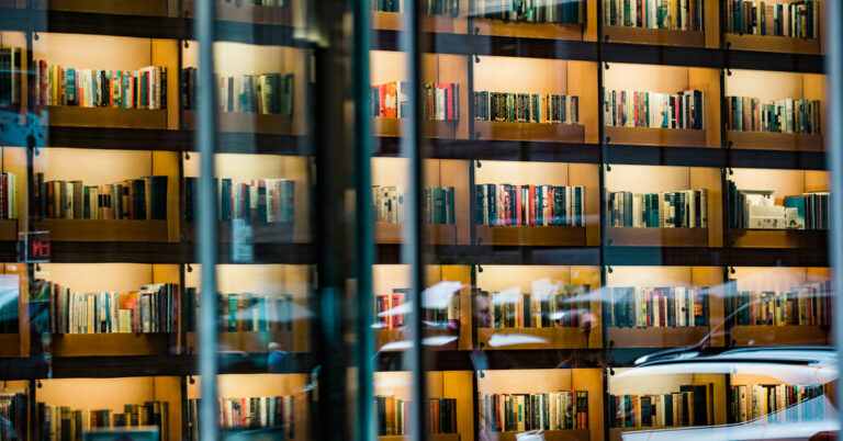 Penguin Random House Defends Effort to Buy Simon & Schuster