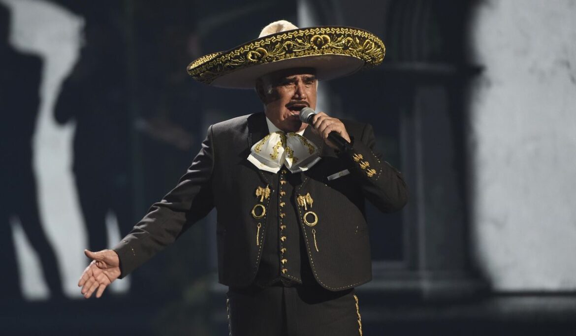 Vicente Fernandez, revered Mexican singer, dies at 81