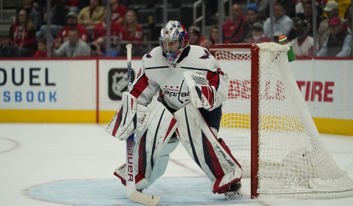 Capitals goalie breaks NHL record in loss to Wild