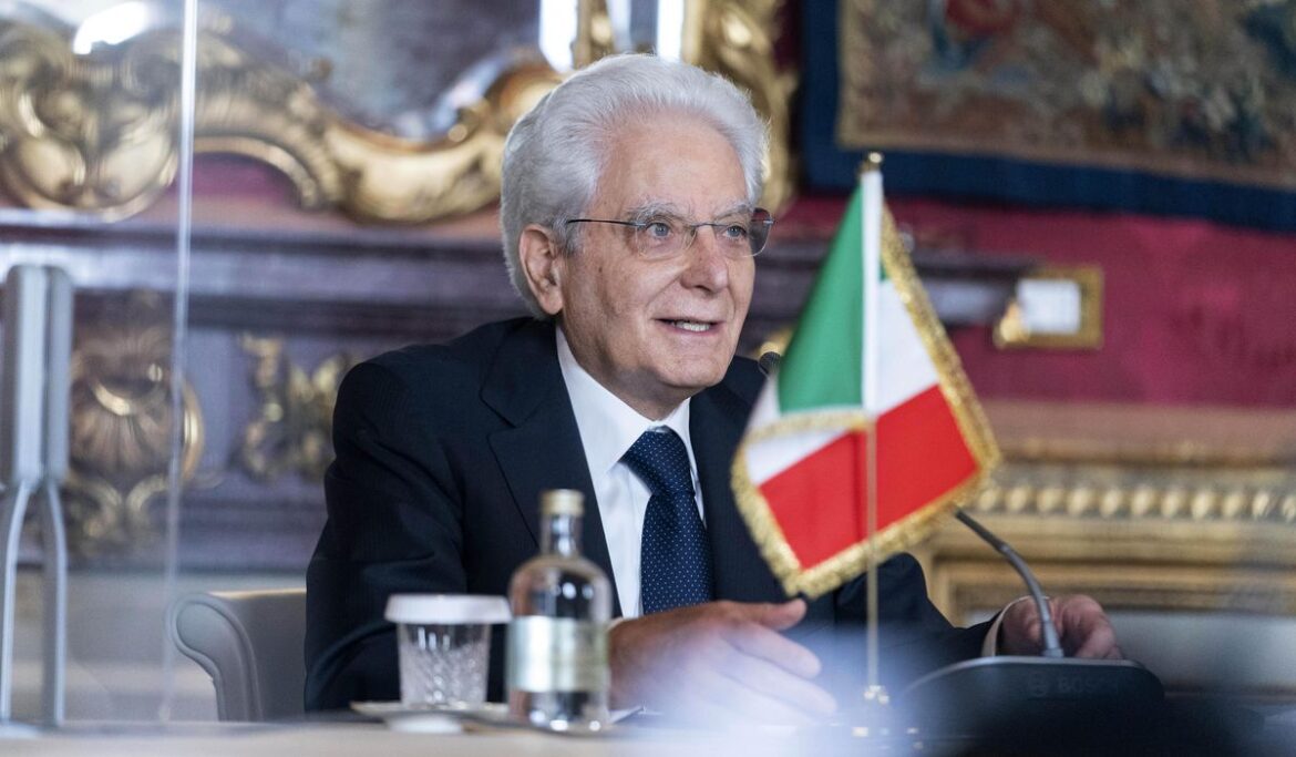 Italy’s president, 80, is recruited to stay on for 2nd term