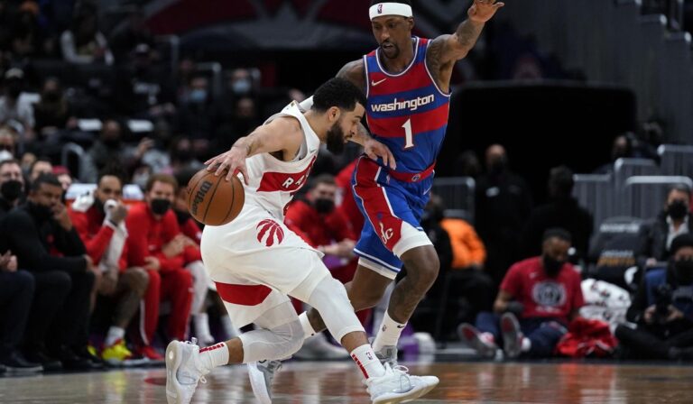 VanVleet rescues Raptors late in 109-105 win over Wizards