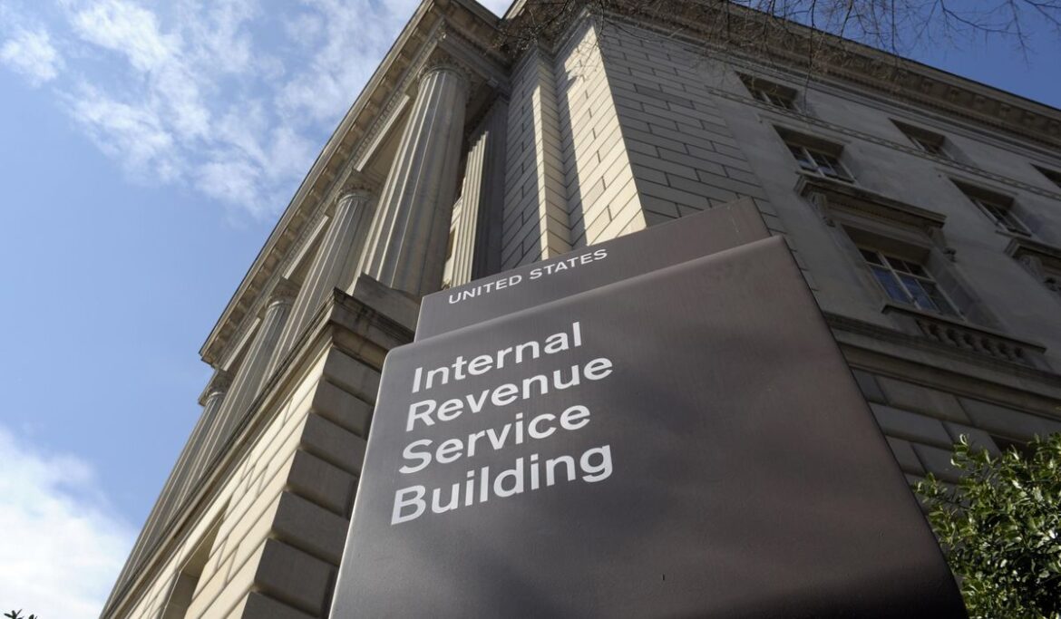 IRS lost more than $400 million because of broken mail machines: Audit