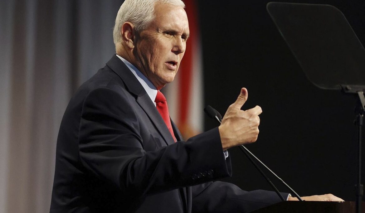 Mike Pence hits Trump: No room in GOP ‘for apologists for Putin’
