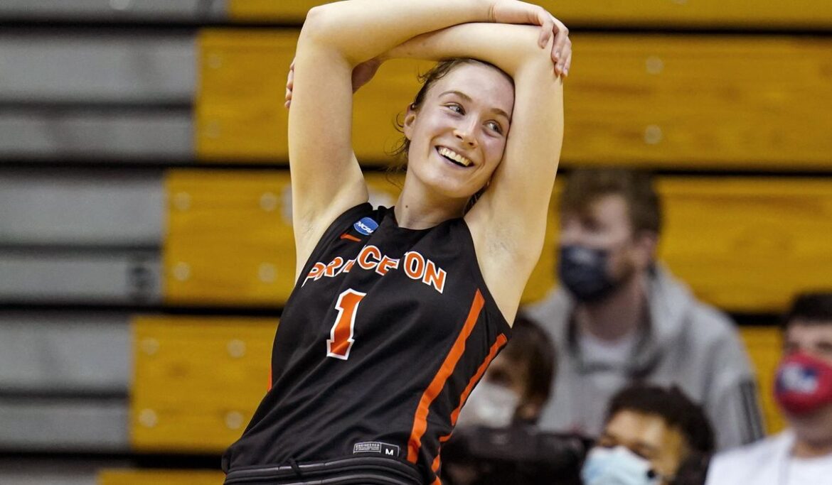 Princeton standout Abby Meyers transferring to Maryland