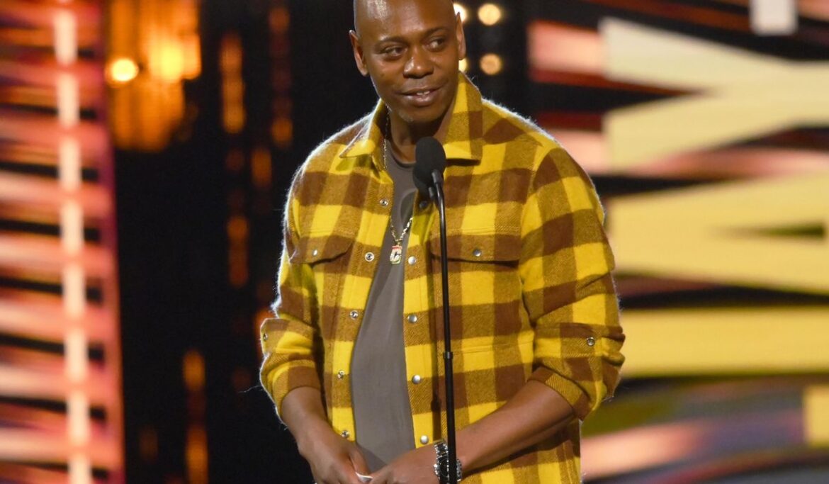 DA: No felony charge for man who tackled Dave Chappelle on stage