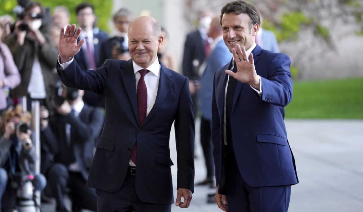 European leaders press Putin on food crisis, call for diplomacy to end war in Ukraine