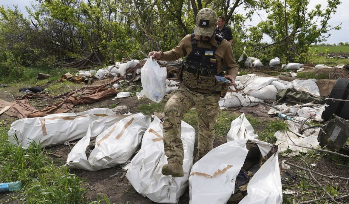 Russian casualties keep rising in Ukraine; top generals in the crosshairs
