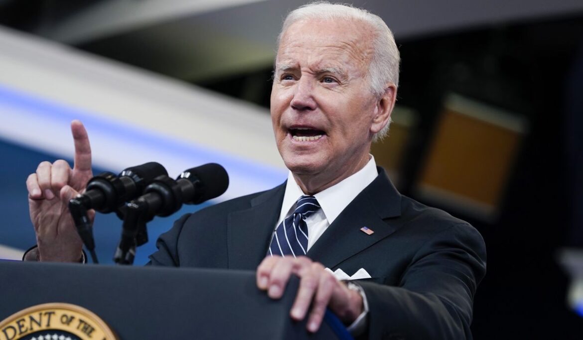 Biden approval stuck in neutral at 42% as voters worry about inflation, poll shows