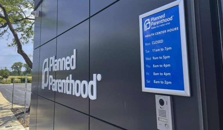 Abortion access coordinated across Illinois-Wisconsin line