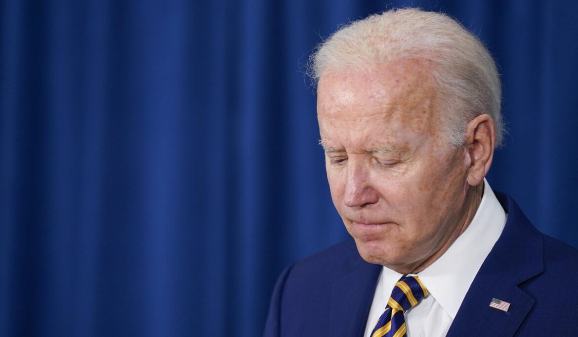 Biden’s COVID symptoms ‘continue to improve significantly,’ doctor says