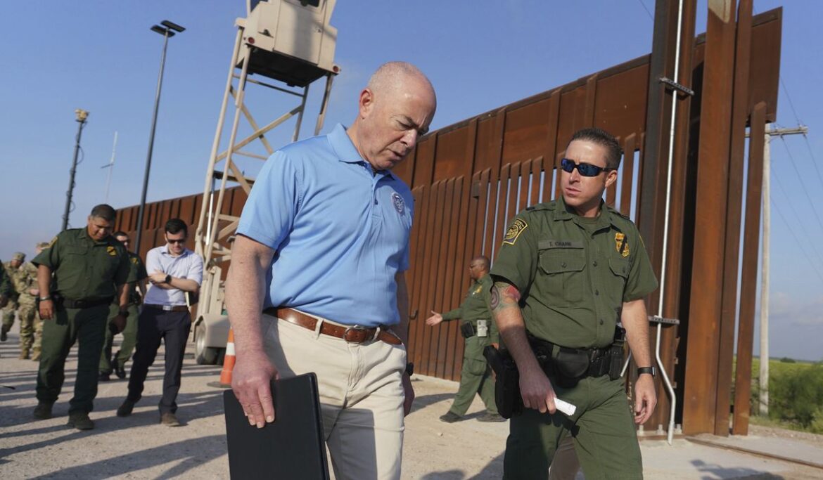 Biden’s DHS pushes to build technology part of Trump’s border wall