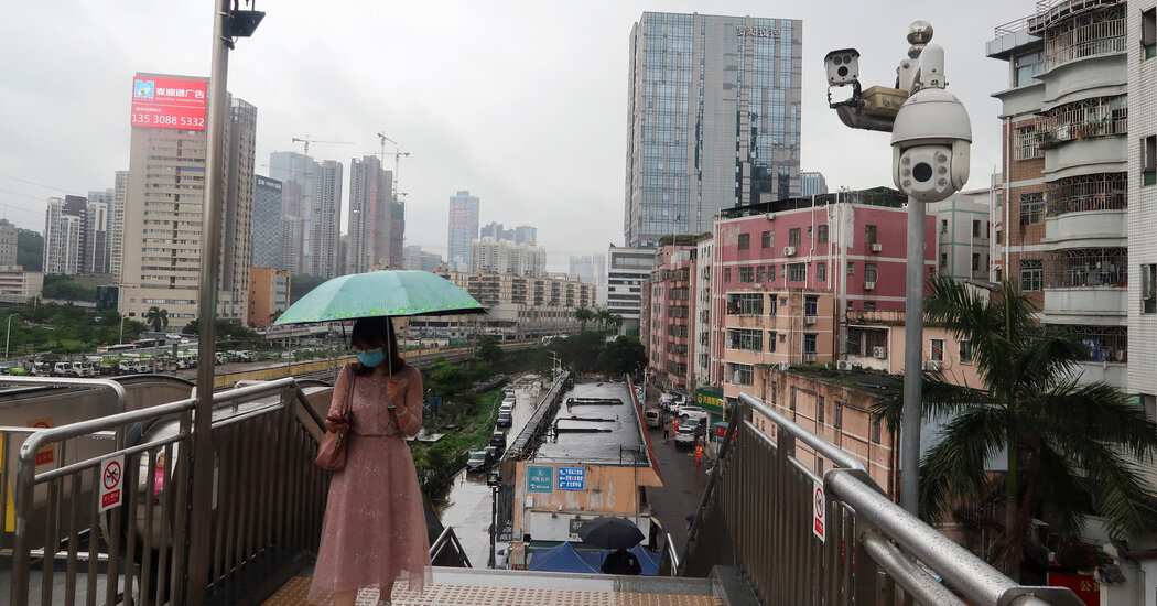 China’s Surveillance State Encounters Public Resistance