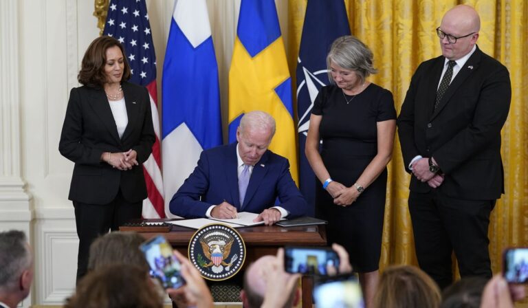 Biden OKs NATO membership for Finland, Sweden in rebuke to Putin