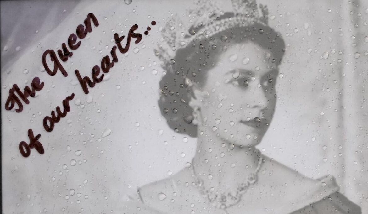 Britain mourns Queen Elizabeth II as Charles becomes king
