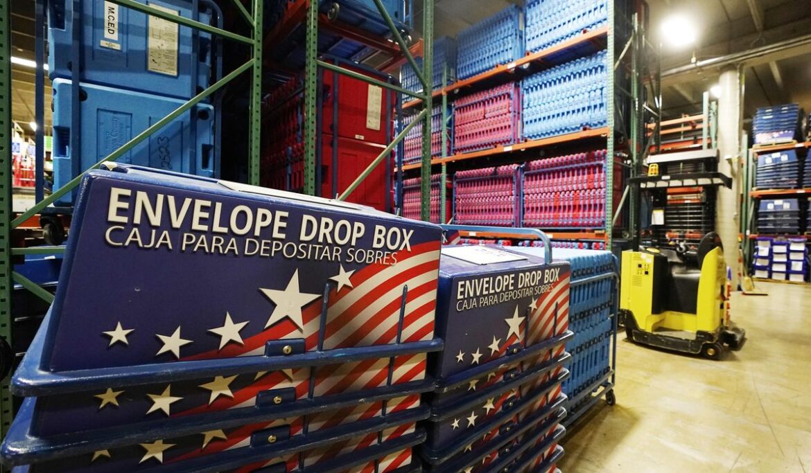 Judge considers stopping Arizona ballot drop box watchers