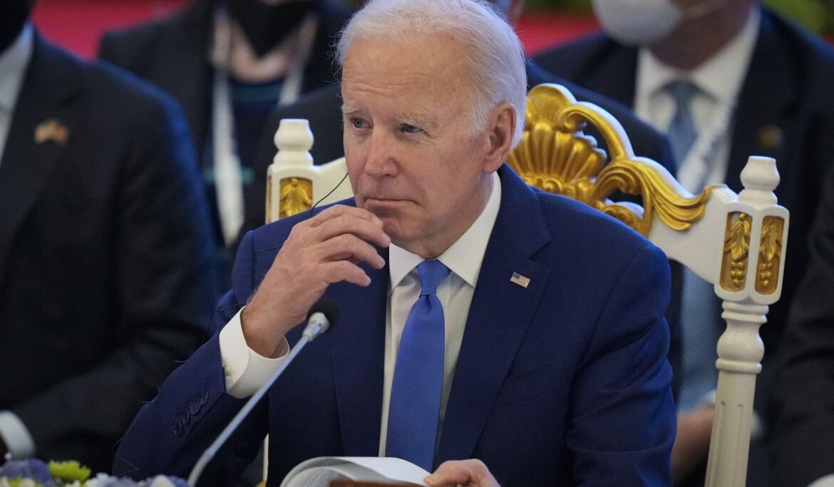 Biden confuses Cambodia for Colombia for second time during ASEAN summit