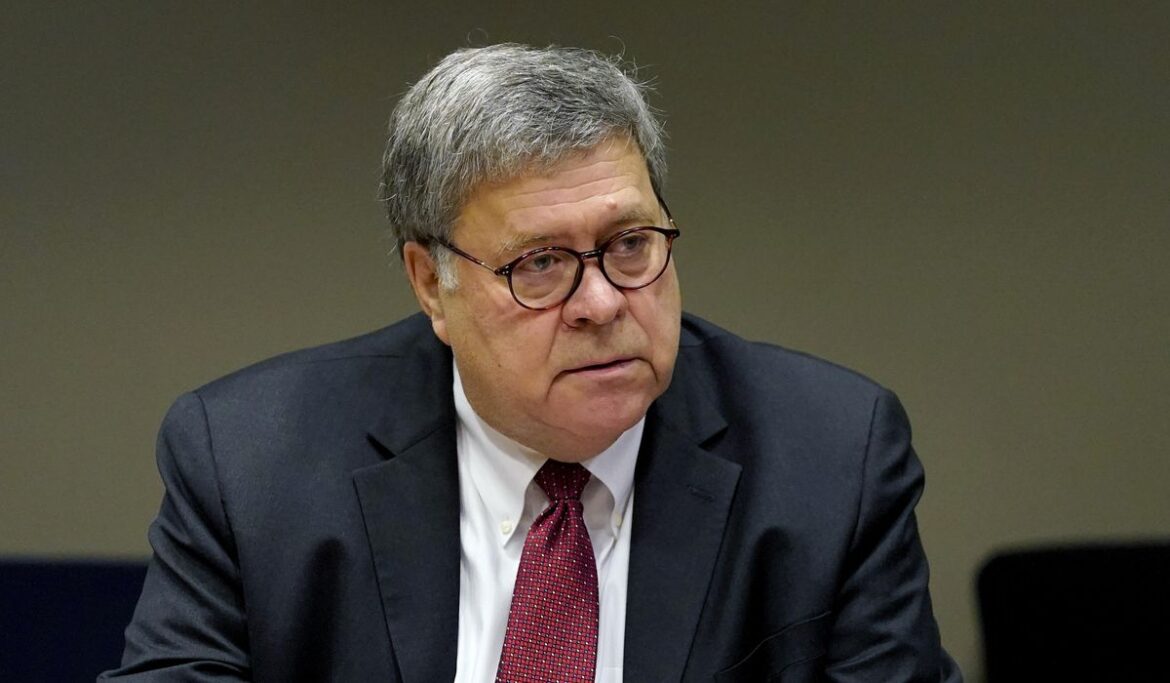 Ex-AG Barr says DOJ likely has enough evidence to ‘legitimately’ indict Trump