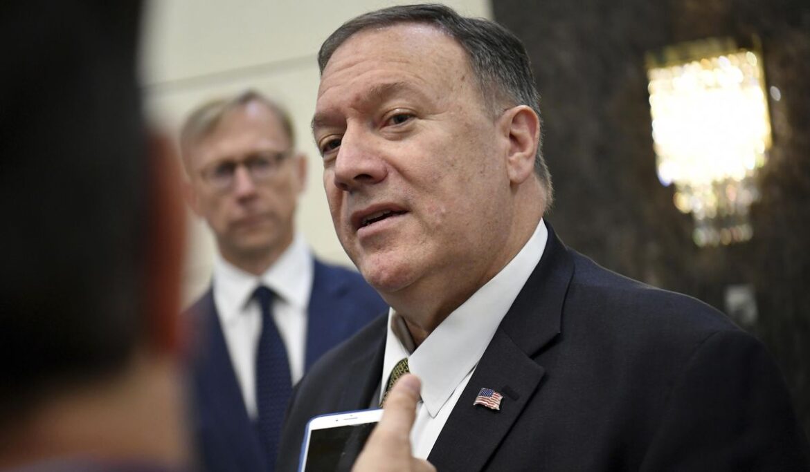 U.S. says Iran threats to ex-officials Pompeo, Hook persist