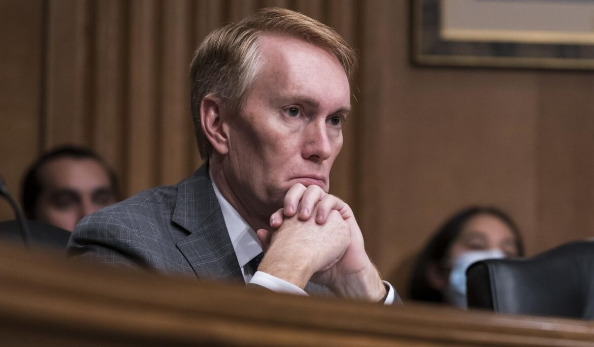 ‘We need the truth’: Lankford to block Pentagon nominees over COVID-19 vaccine rules