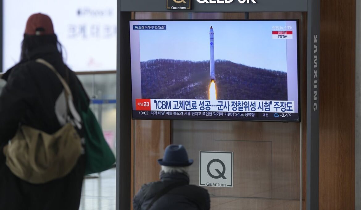 North Korea opens New Year with missile launch